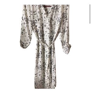 NWT BRILLIANT WHITE MULTU-PRINT DRESS.TIES IN